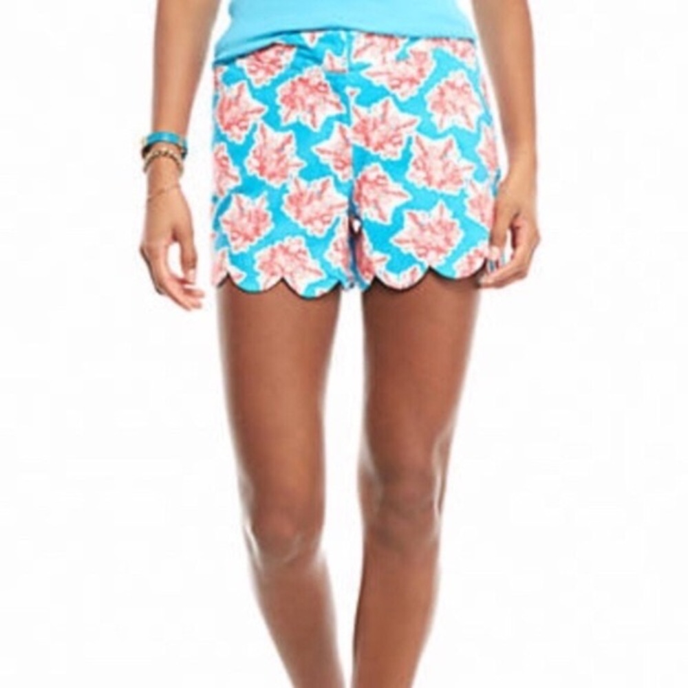 Crown & Ivy Coral Reef Shorts size 4